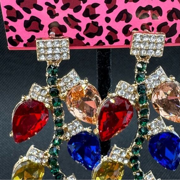 EARRINGS! Betsey Johnson Christmas Lights Dangle Earrings BNWT Colorful Beauty - Picture 3 of 9
